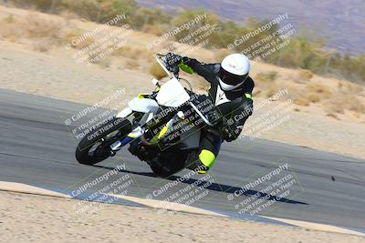 media/Jan-08-2022-SoCal Trackdays (Sat) [[1ec2777125]]/Turn 6 Inside (1pm)/